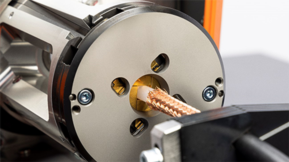 Strip Series B440 - High Production Output Due to Precise and Fast-Moving Cutter Head