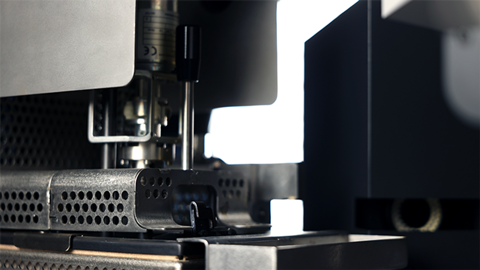 CoaxCenter 6000 Plus - With Six Adaptable and Customizable Processing Stations