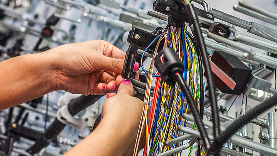 8100 - Wide Range of Testing Capabilities