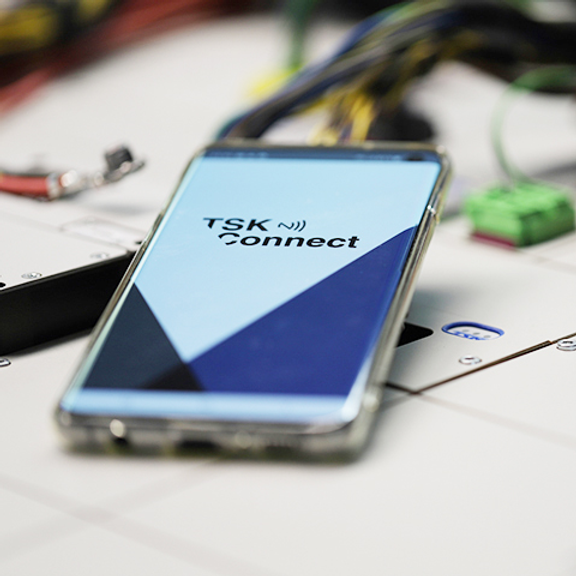 TSK Connect Smartphone Software Testing Software Komax #1