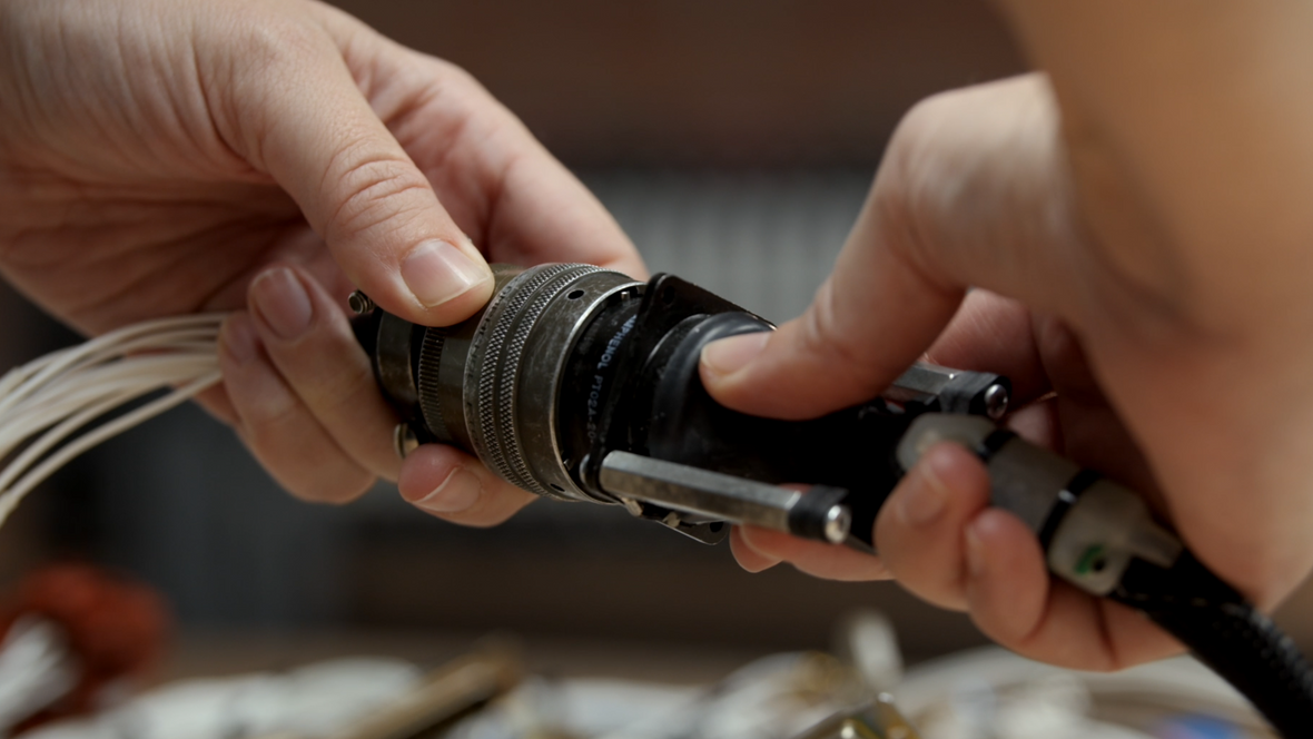 观看完整视频 CH2