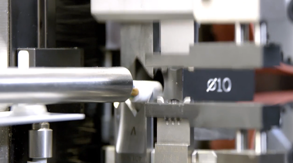 Watch full video MultiStrip 9480