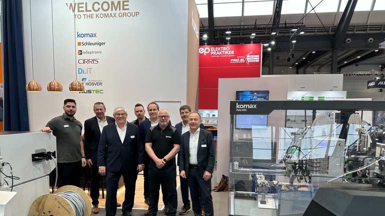 Komax at Eltefa: Focus on automated and digitalized cabinet building