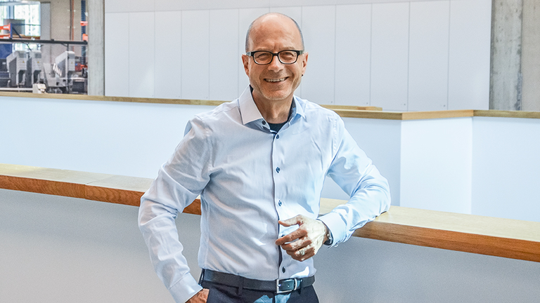 Interview: “Every one of our customers can benefit greatly from Komax HMI.”