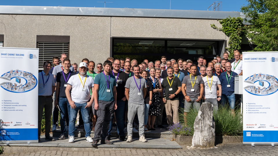 Expert Days with complete value chain in Smart Cabinet Building