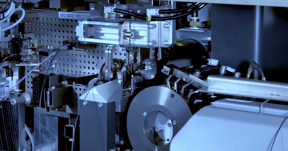 Omega 840 / 850: Fully automatic assembly of unshielded