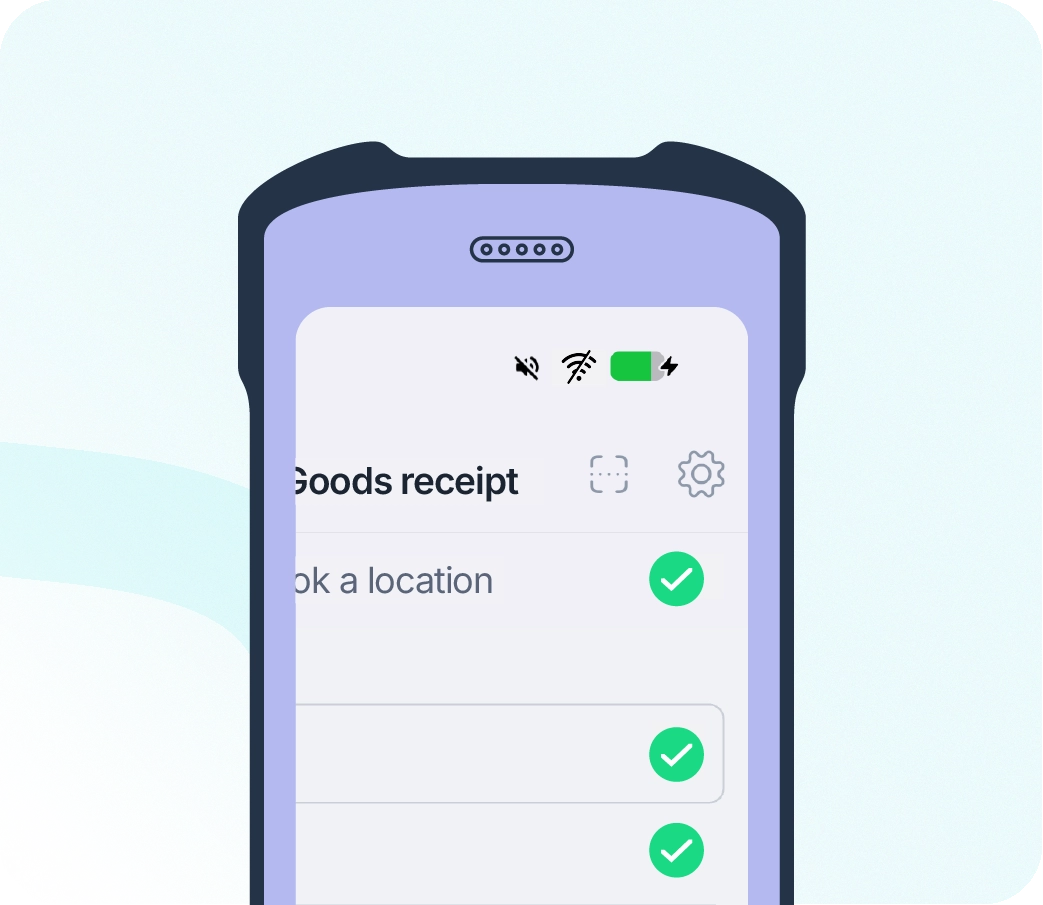 Close-up of the Xentral Warehouse app in the Goods Receipt module, showing entries marked in green despite a missing Wi-Fi connection