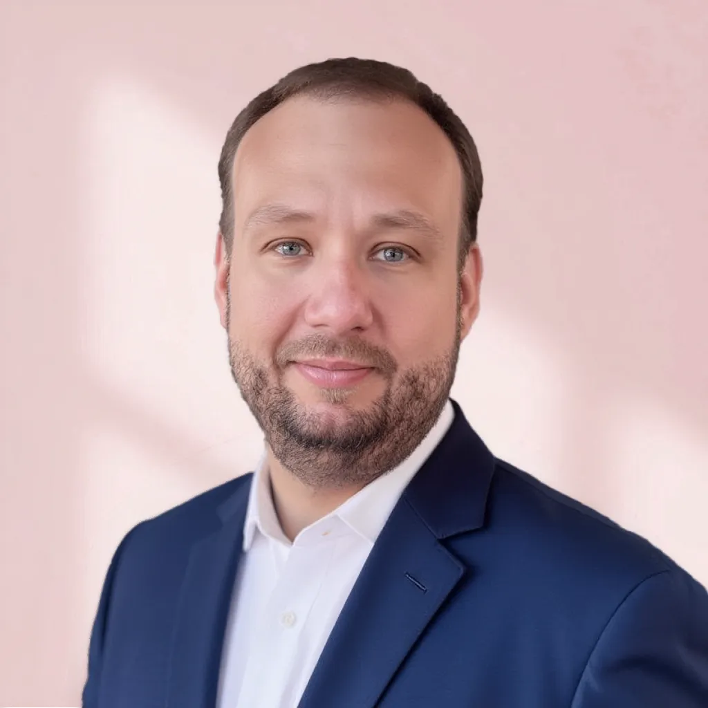 Dominik Hübner