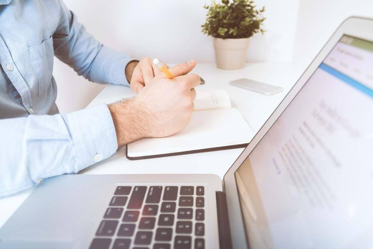 Business_Hacks_CRM-Schnittstelle_im_ERP